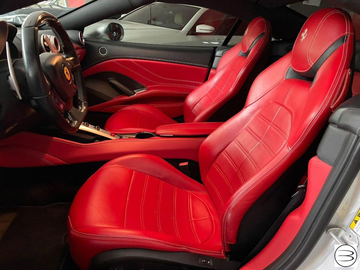 Ferrari California Spider California T DCT (10)