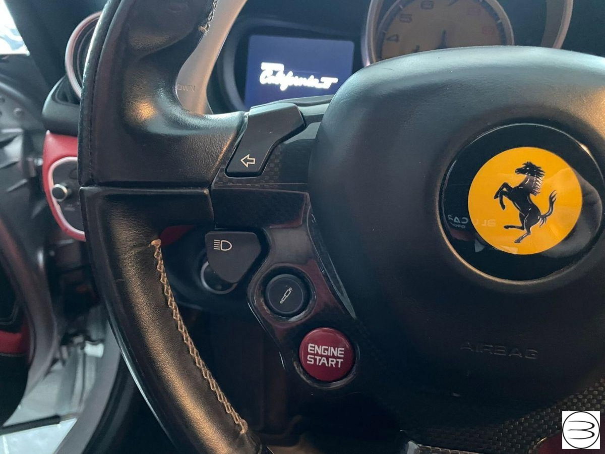 Ferrari California Spider California T DCT (15)