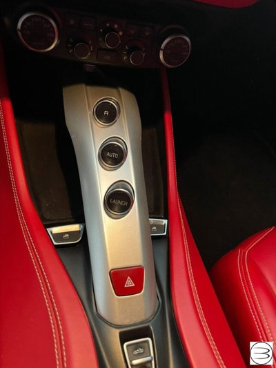 Ferrari California Spider California T DCT (17)