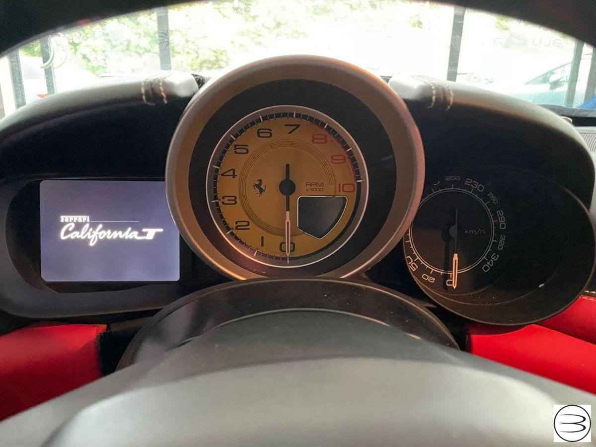 Ferrari California Spider California T DCT (19)