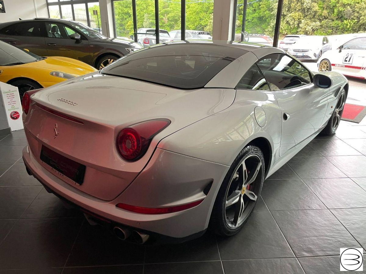 Ferrari California Spider California T DCT (6)