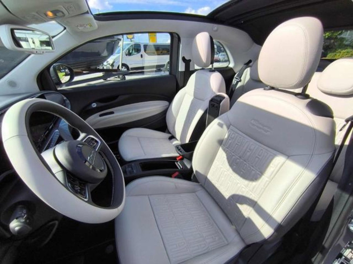 Fiat 500 Cabrio La Prima Cabrio 42 kWh (10)
