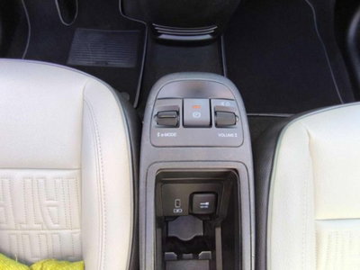 Fiat 500 Cabrio La Prima Cabrio 42 kWh (11)