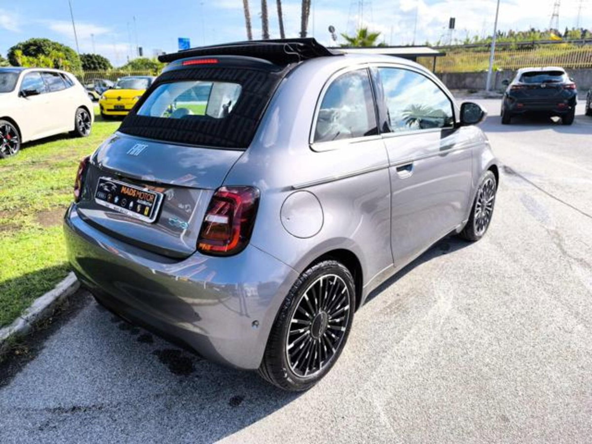 Fiat 500 Cabrio La Prima Cabrio 42 kWh (3)