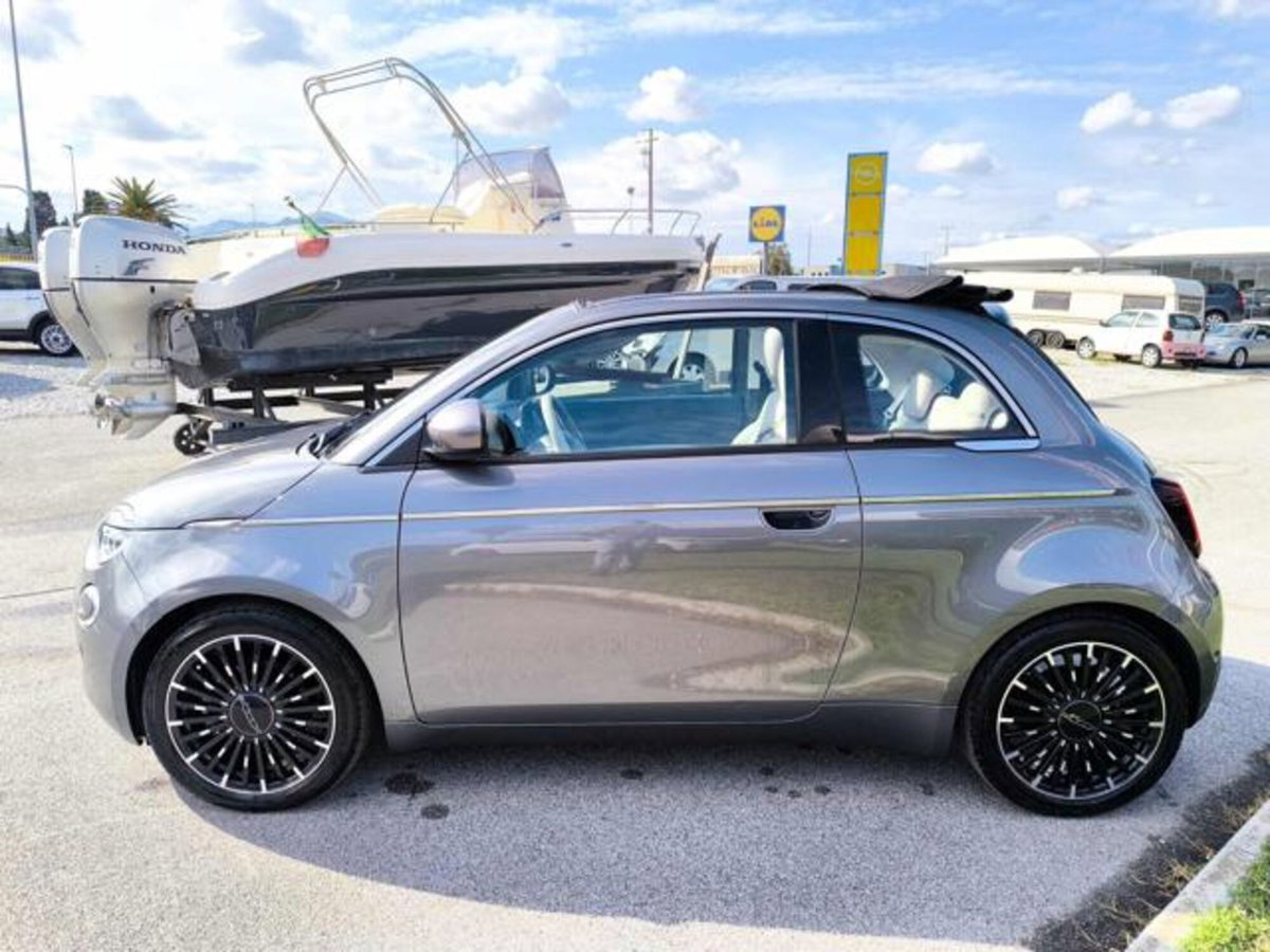 Fiat 500 Cabrio La Prima Cabrio 42 kWh (4)
