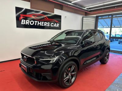 Volvo XC40 B3 automatico Essential usata