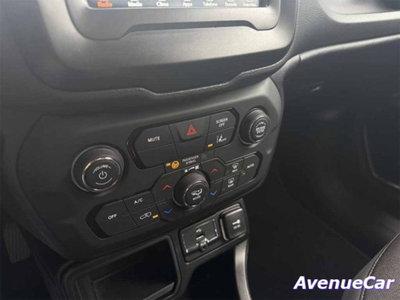 Jeep Renegade 1.6 Mjt 130 CV Longitude (13)