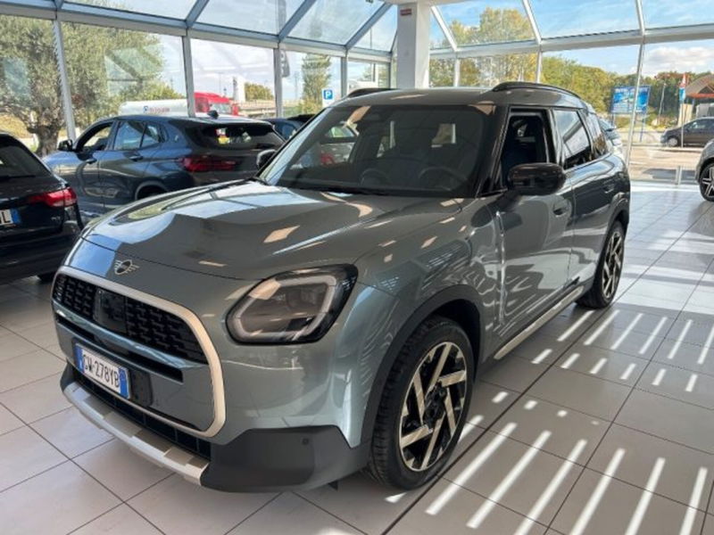 MINI Mini Countryman 1.5 48V C Favoured auto