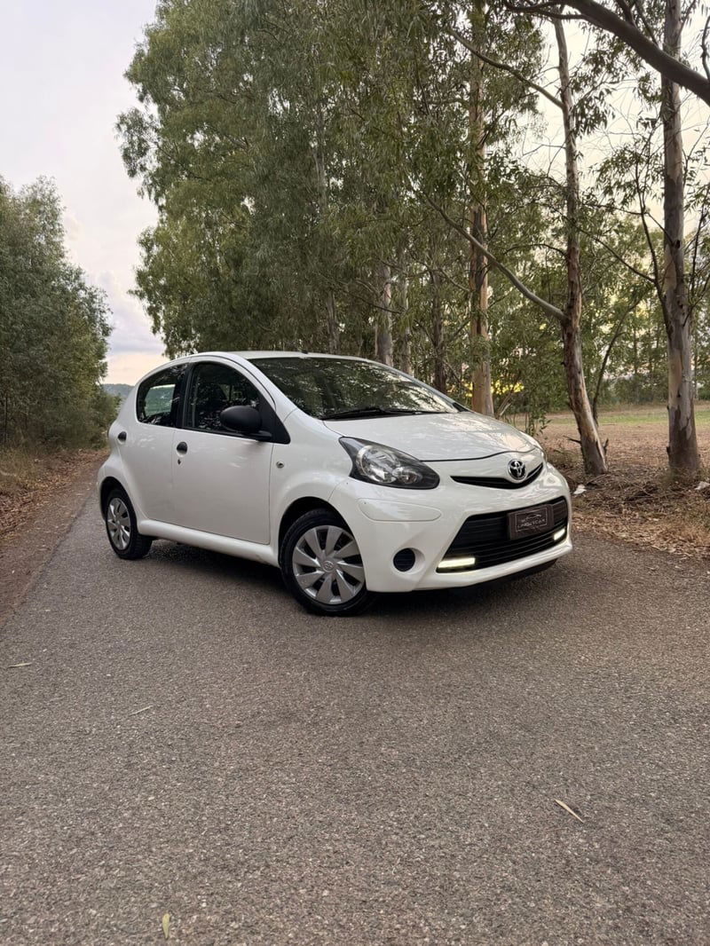 Toyota Aygo 1.0 12V VVT-i 5 porte Active Connect