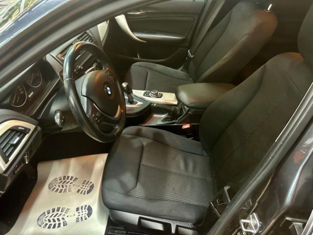 BMW Serie 1 116d 2.0 116CV cat 5 porte Attiva DPF (11)