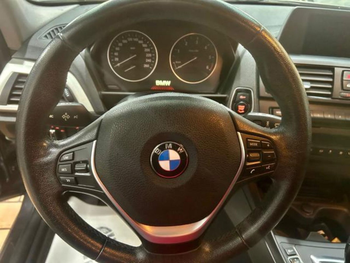 BMW Serie 1 116d 2.0 116CV cat 5 porte Attiva DPF (12)