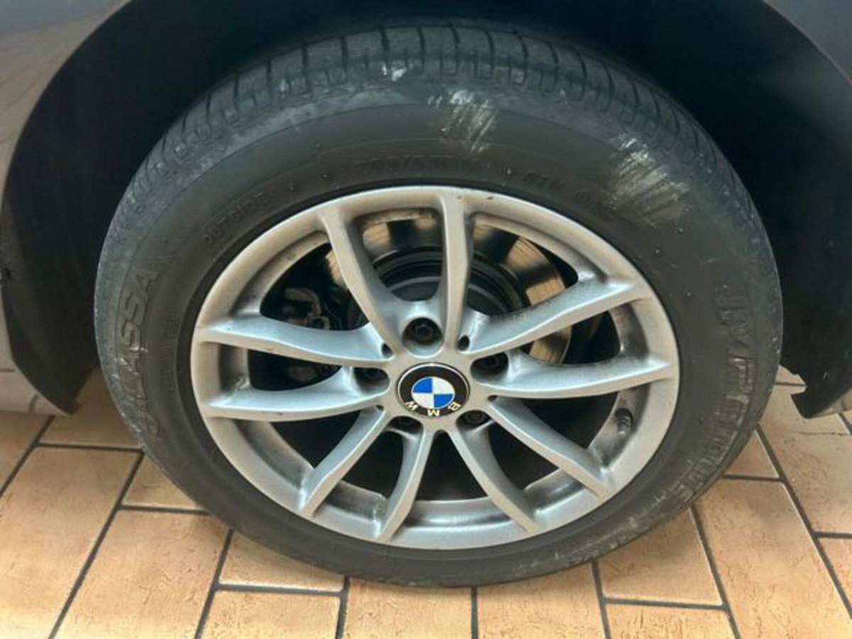 BMW Serie 1 116d 2.0 116CV cat 5 porte Attiva DPF (7)