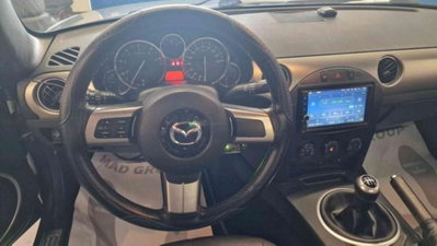 Mazda MX-5 2.0L 16V High (14)