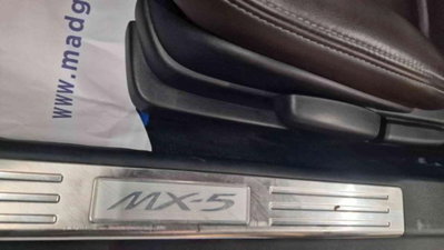 Mazda MX-5 2.0L 16V High (19)
