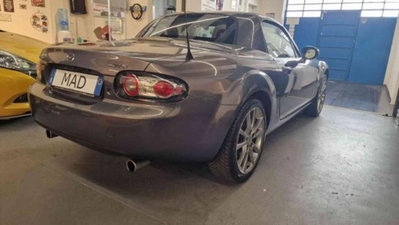 Mazda MX-5 2.0L 16V High (9)