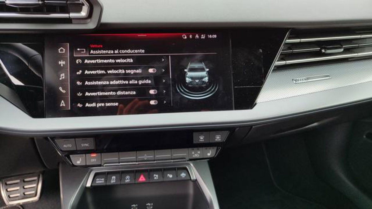 Audi A3 Sportback 35 TDI S line edition (14)