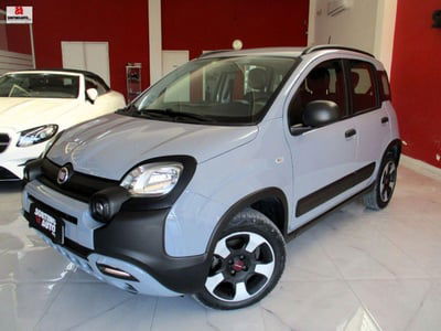 Fiat Panda 1.0 FireFly S&S Hybrid City Cross usata