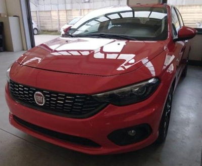 Fiat Tipo Tipo 1.3 Mjt 4 porte Mirror usata