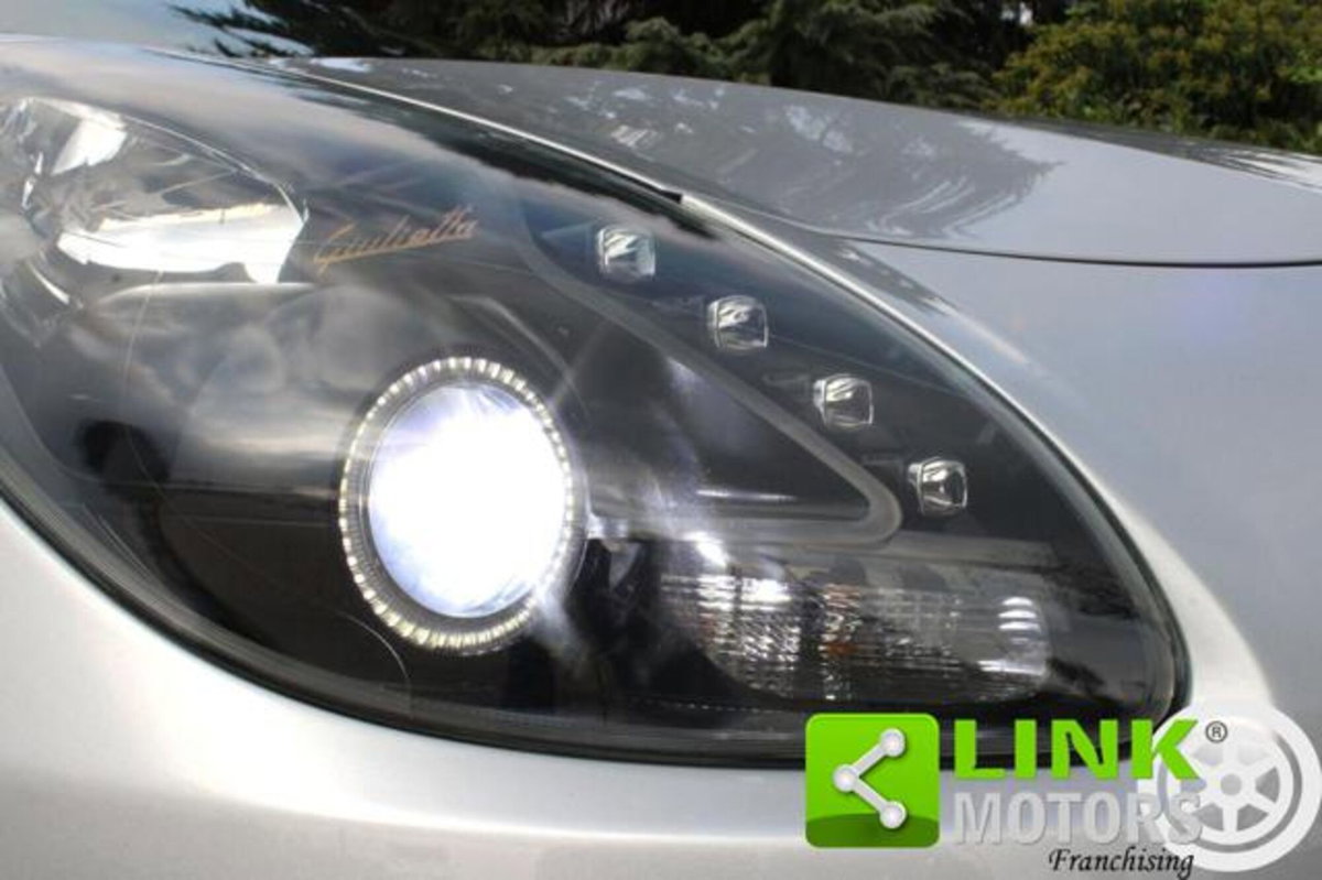 Alfa Romeo Giulietta 1.4 Turbo Distinctive 120cv (5)