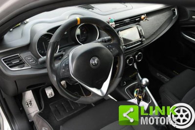 Alfa Romeo Giulietta 1.4 Turbo Distinctive 120cv (9)
