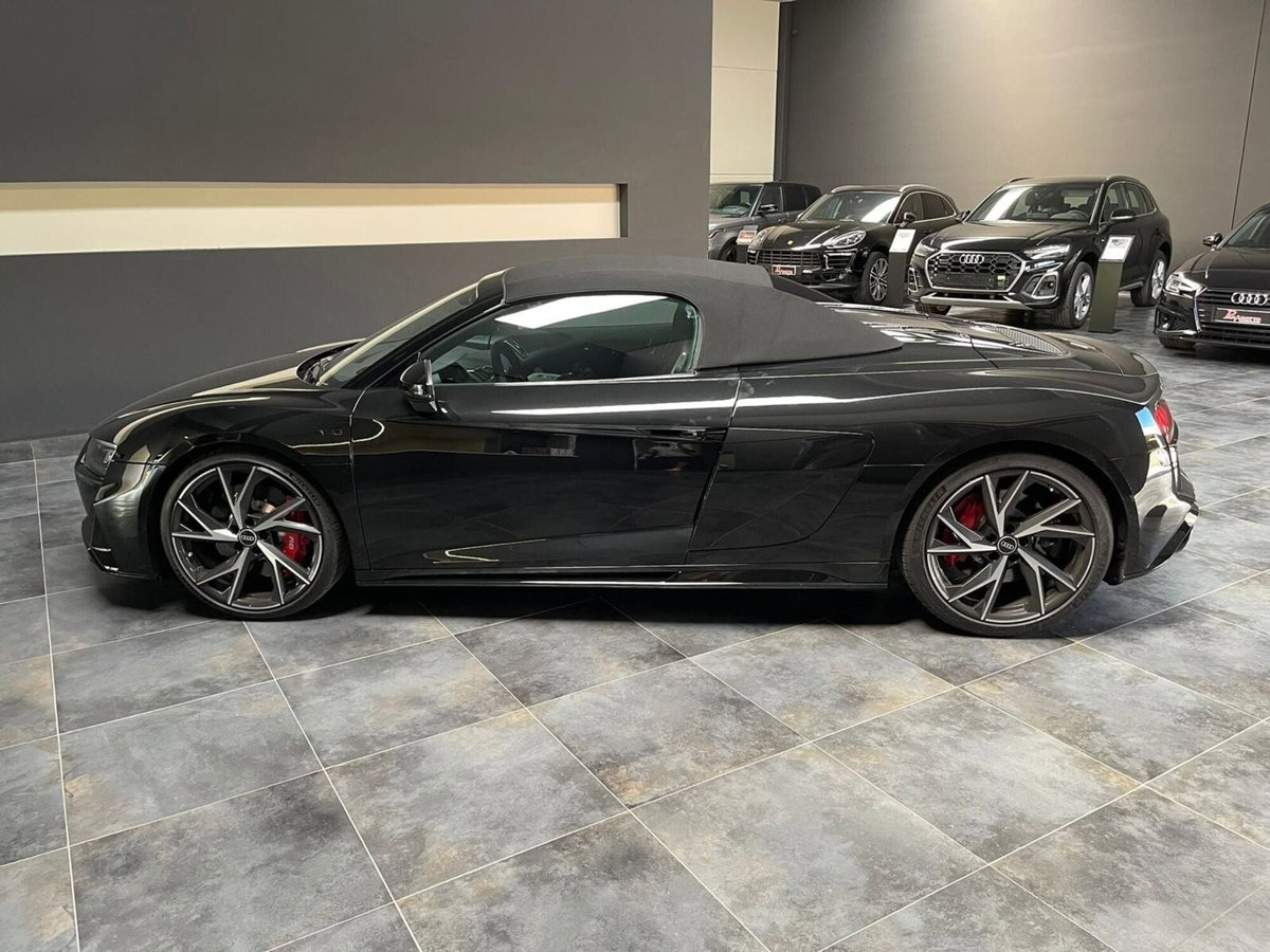 Audi R8 Cabrio Spyder V10 RWD S tronic (10)