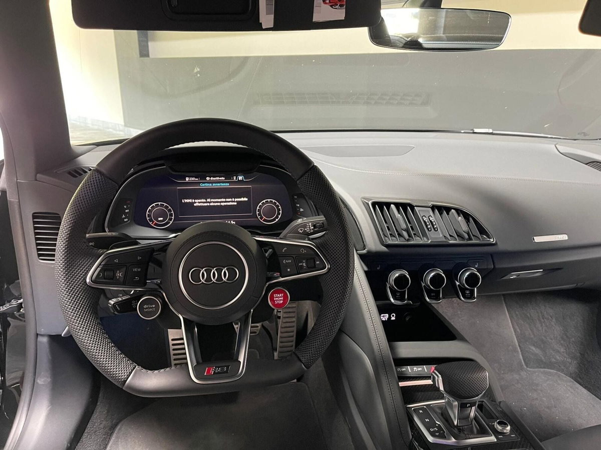 Audi R8 Cabrio Spyder V10 RWD S tronic (14)