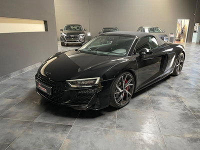 Audi R8 Cabrio Spyder V10 RWD S tronic (9)