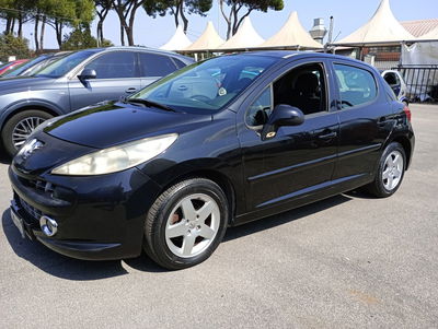 Peugeot 207 HDi 70CV 5p. ONE Line usata