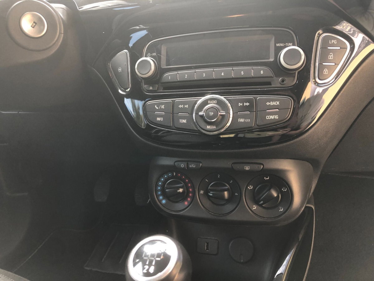 Opel Adam 1.4 87 CV GPL Tech Glam (13)