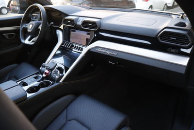 Lamborghini Urus 4.0 (10)