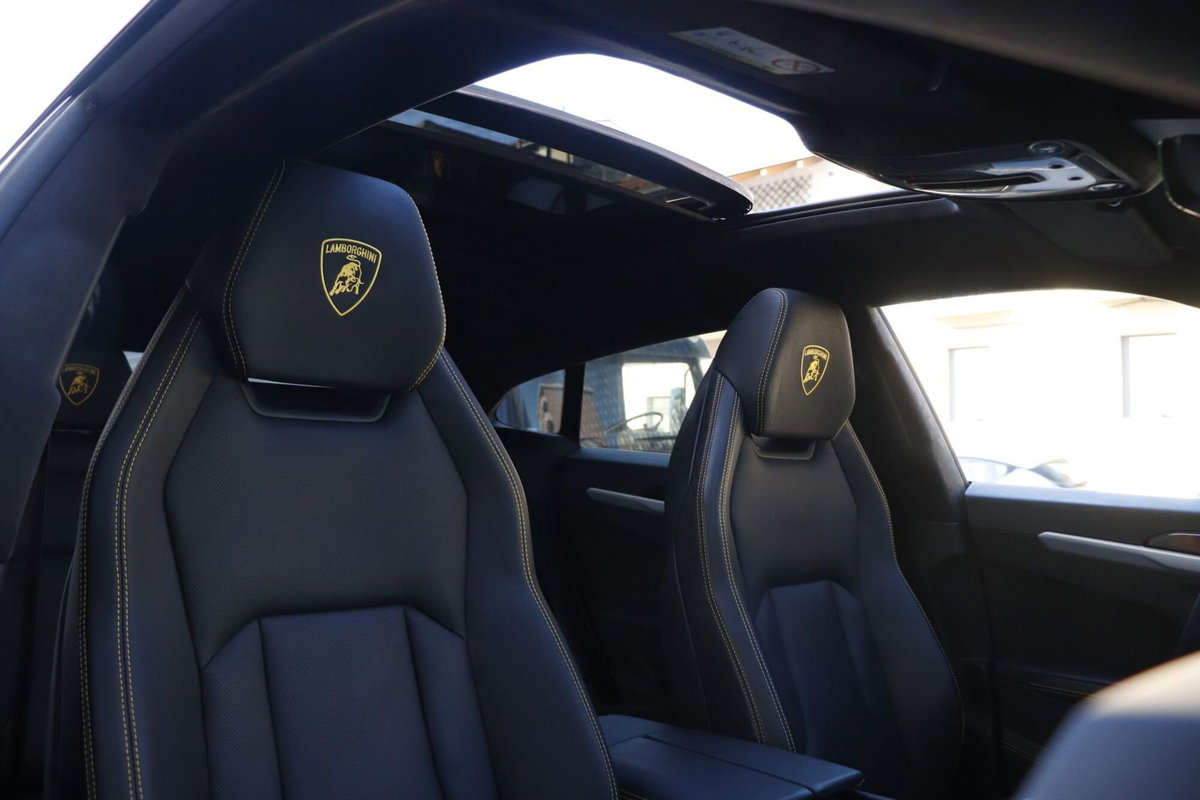 Lamborghini Urus 4.0 (6)