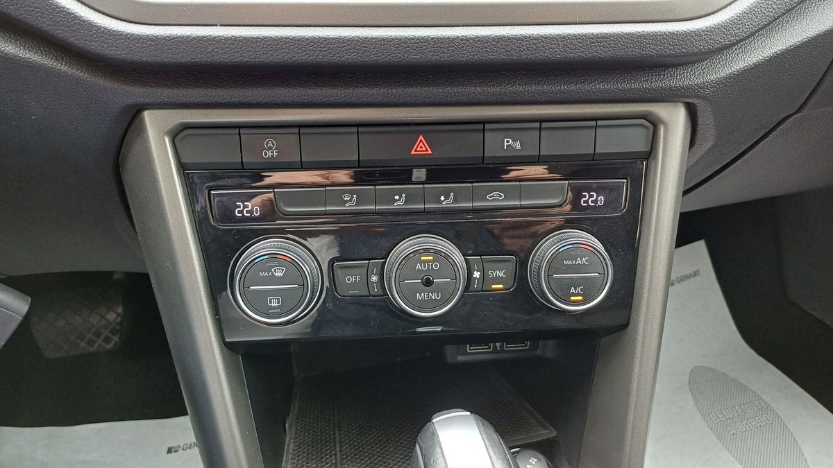 Volkswagen T-Roc 1.5 TSI ACT Style BlueMotion Technology (13)