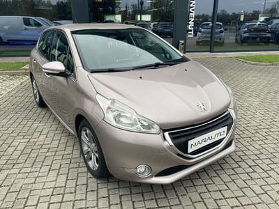 Peugeot 208 VTi 82 CV 5 porte Allure usata