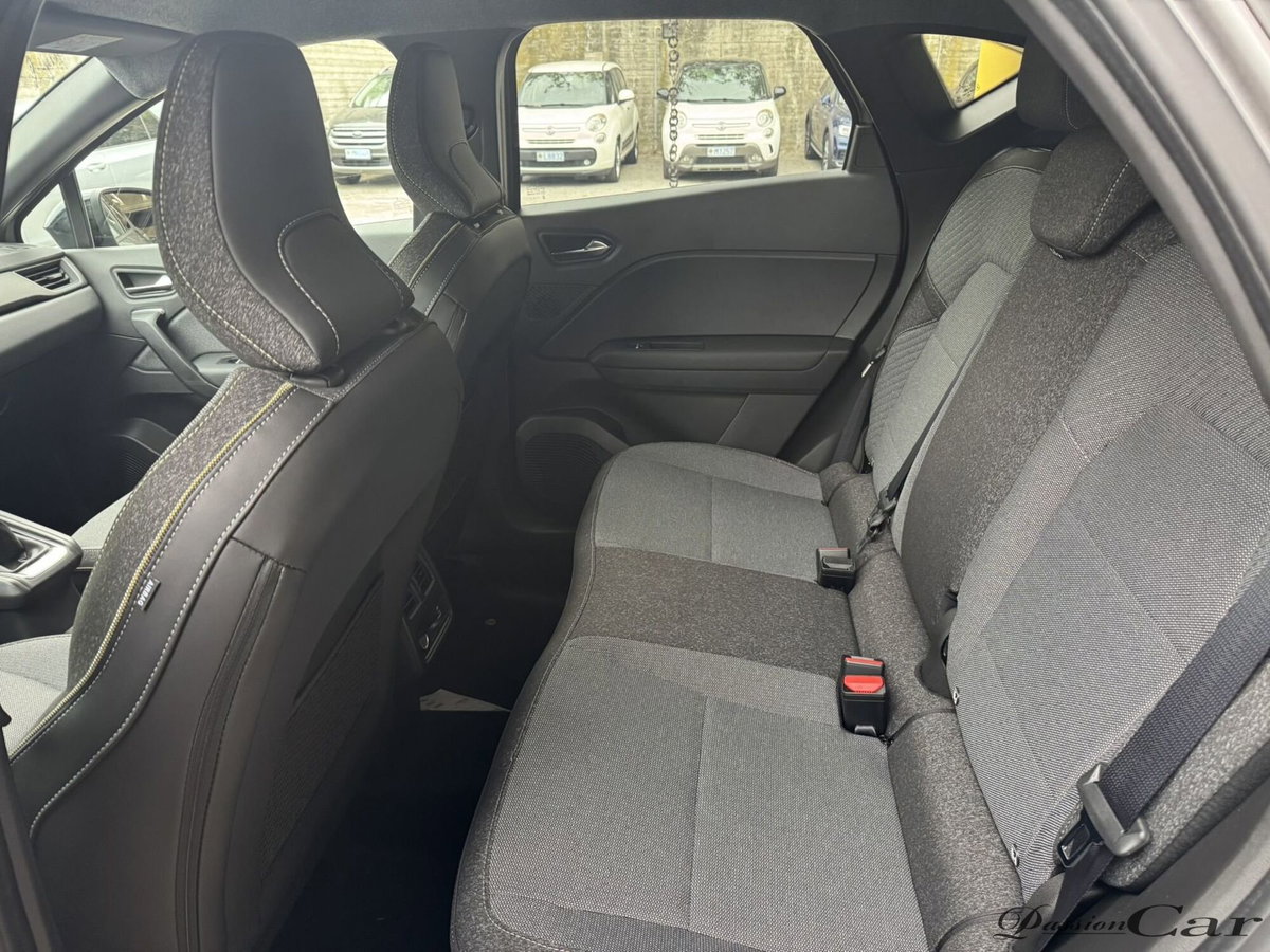 Renault Captur 1.0 eco-g Techno 100cv (7)