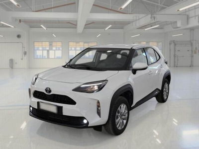 Toyota Yaris Cross 1.5 Hybrid 5p. E-CVT AWD-i Premiere usata