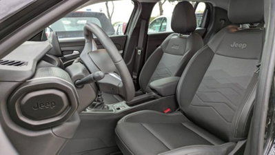 Jeep Avenger 1.2 turbo Altitude fwd 100cv (13)