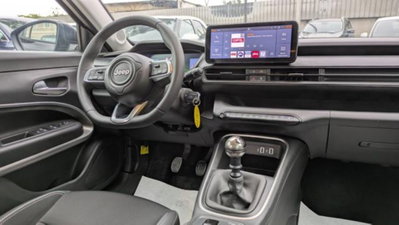 Jeep Avenger 1.2 turbo Altitude fwd 100cv (8)
