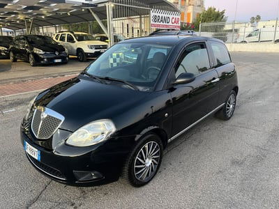 Lancia Ypsilon 1.3 MJT 90 CV Platino usata