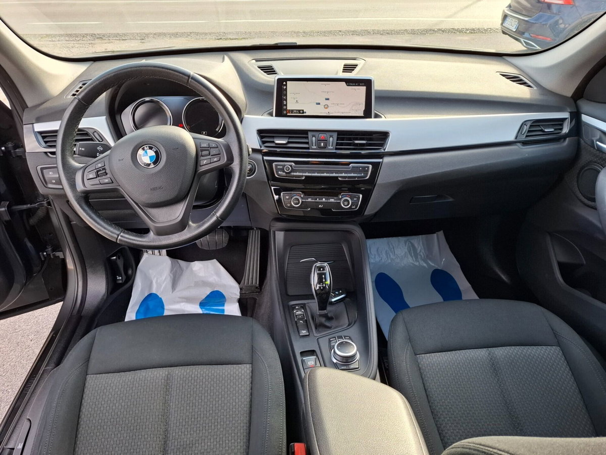 BMW X1 xDrive18d Business Advantage (6)