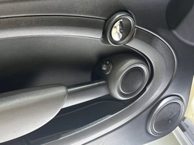 MINI Mini 1.6 16V Cooper D (13)