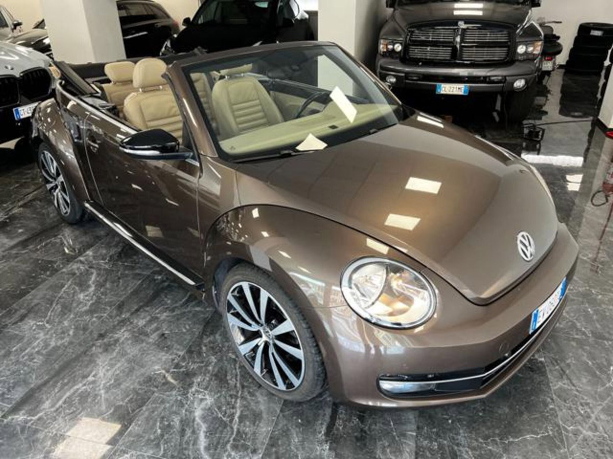 Volkswagen Maggiolino Cabrio 1.4 TSI Sport (11)
