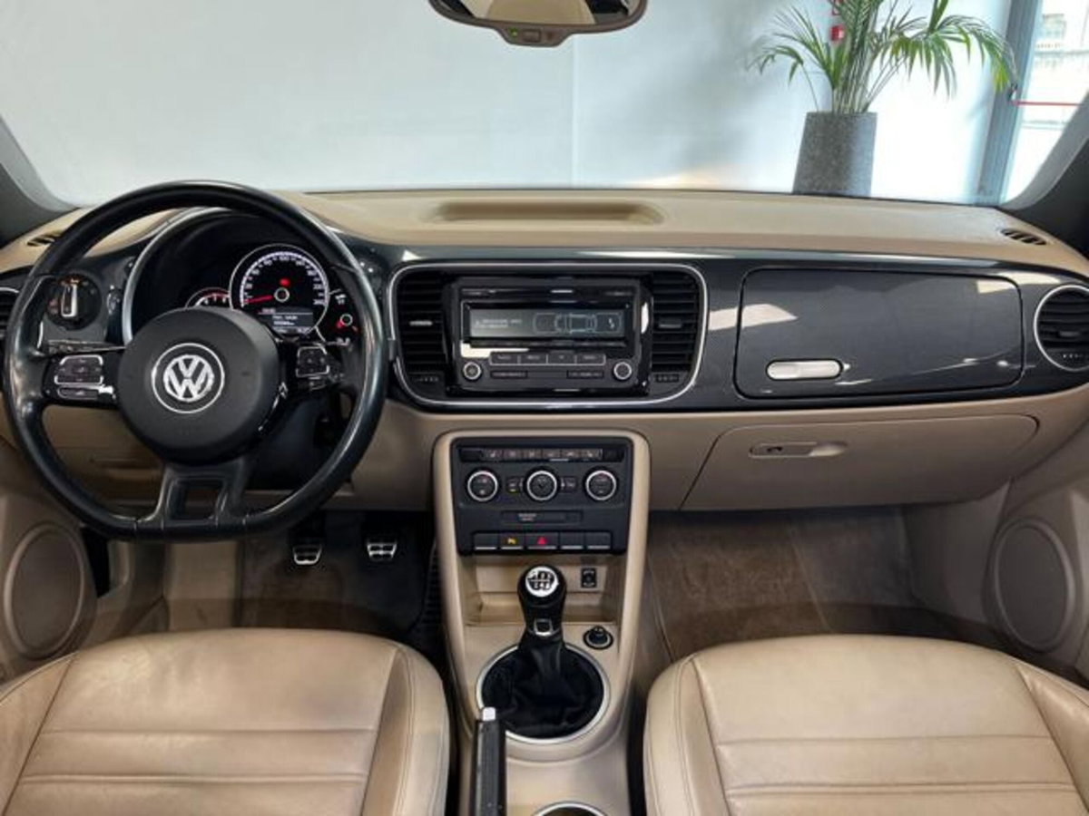 Volkswagen Maggiolino Cabrio 1.4 TSI Sport (15)
