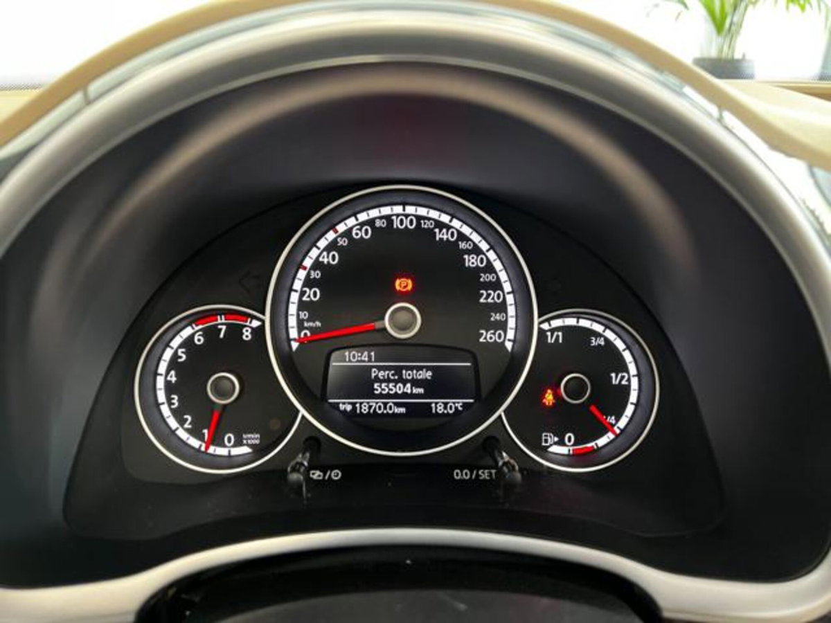 Volkswagen Maggiolino Cabrio 1.4 TSI Sport (17)