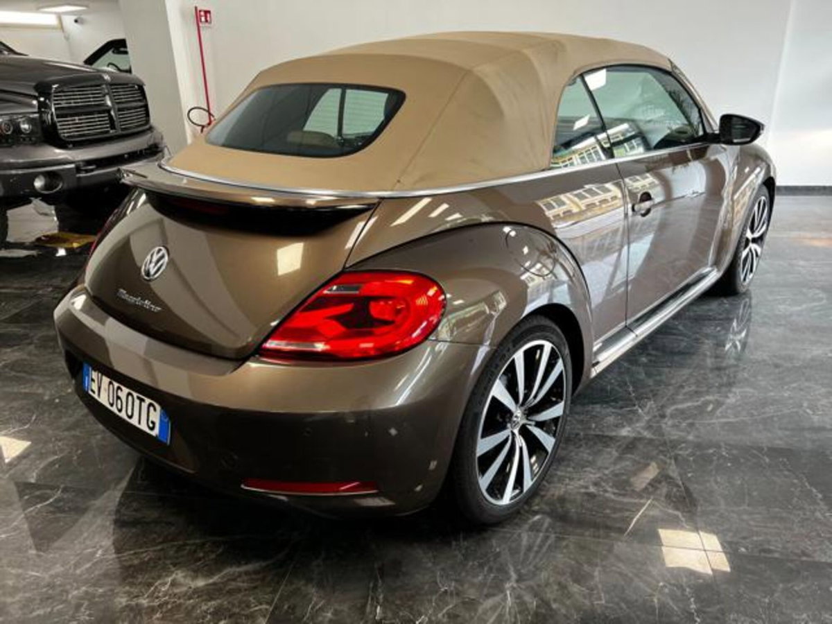 Volkswagen Maggiolino Cabrio 1.4 TSI Sport (2)