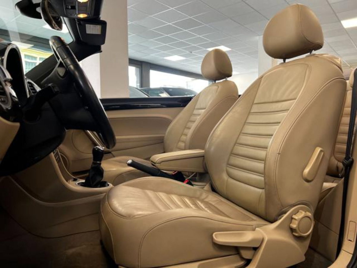 Volkswagen Maggiolino Cabrio 1.4 TSI Sport (4)