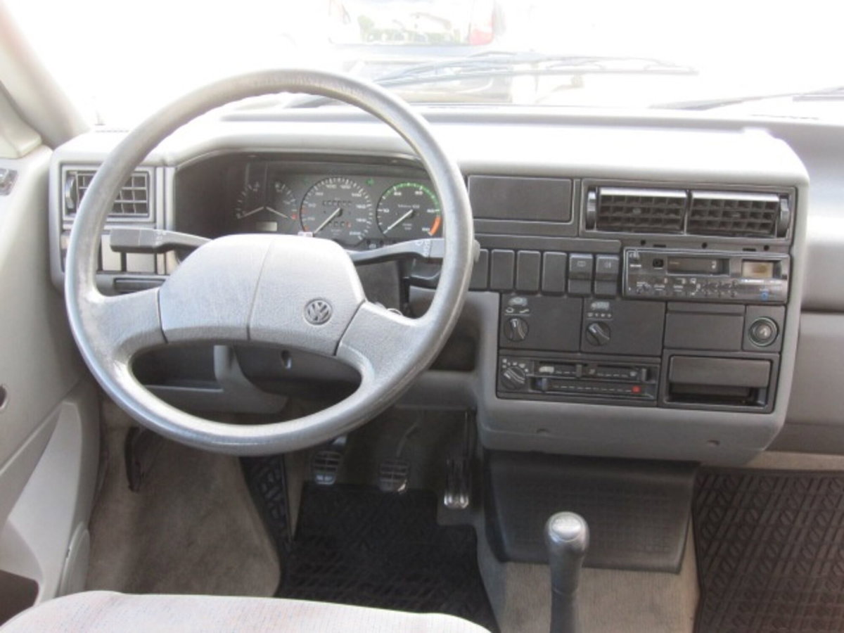 Volkswagen Veicoli Commerciali Transporter Furgone 1.9 TD cat Multivan (11)