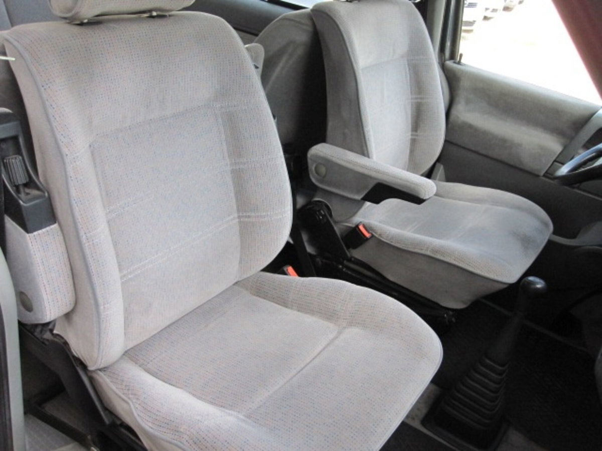 Volkswagen Veicoli Commerciali Transporter Furgone 1.9 TD cat Multivan (8)