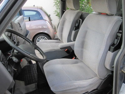 Volkswagen Veicoli Commerciali Transporter Furgone 1.9 TD cat Multivan (9)