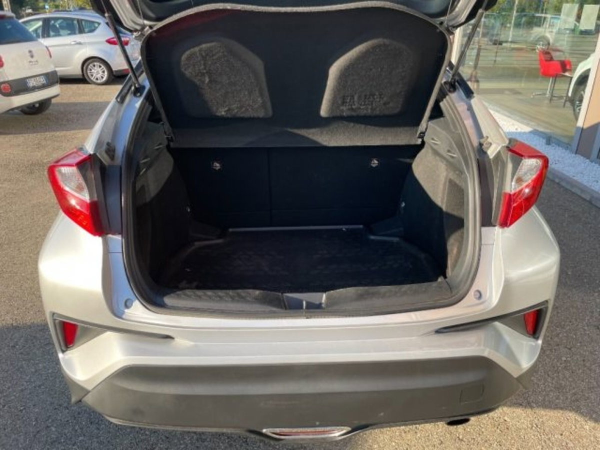 Toyota Toyota C-HR 1.8 Hybrid E-CVT Active (12)