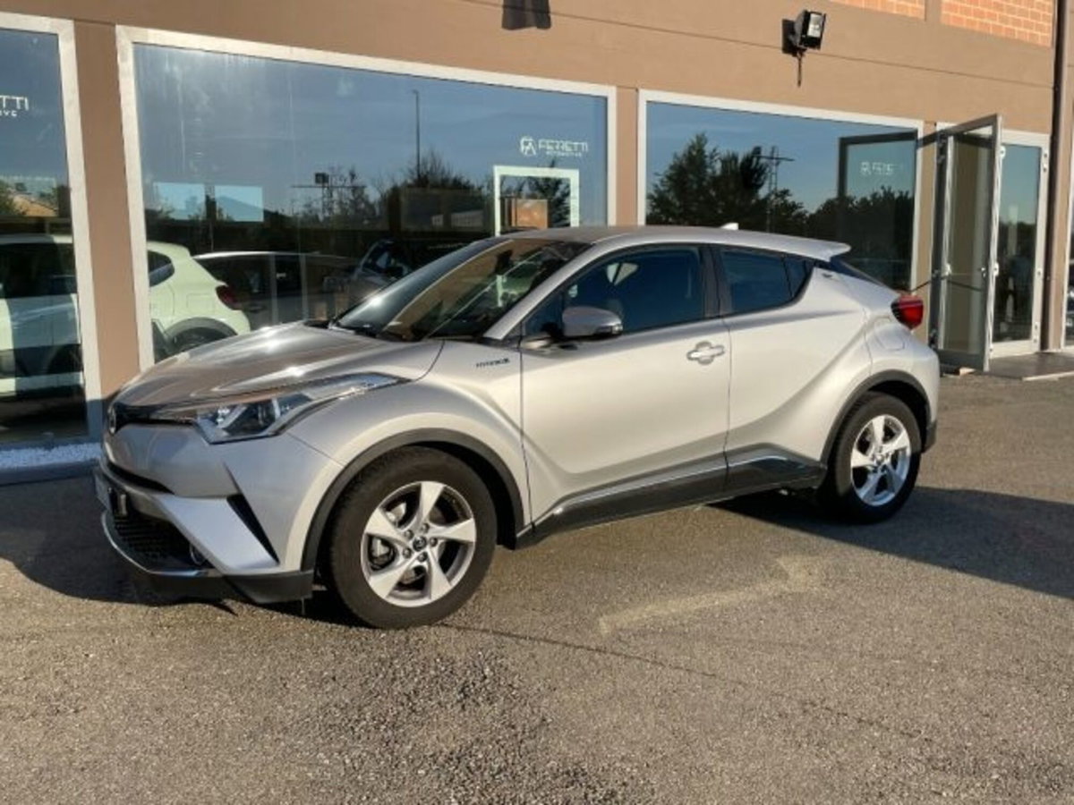 Toyota Toyota C-HR 1.8 Hybrid E-CVT Active (4)